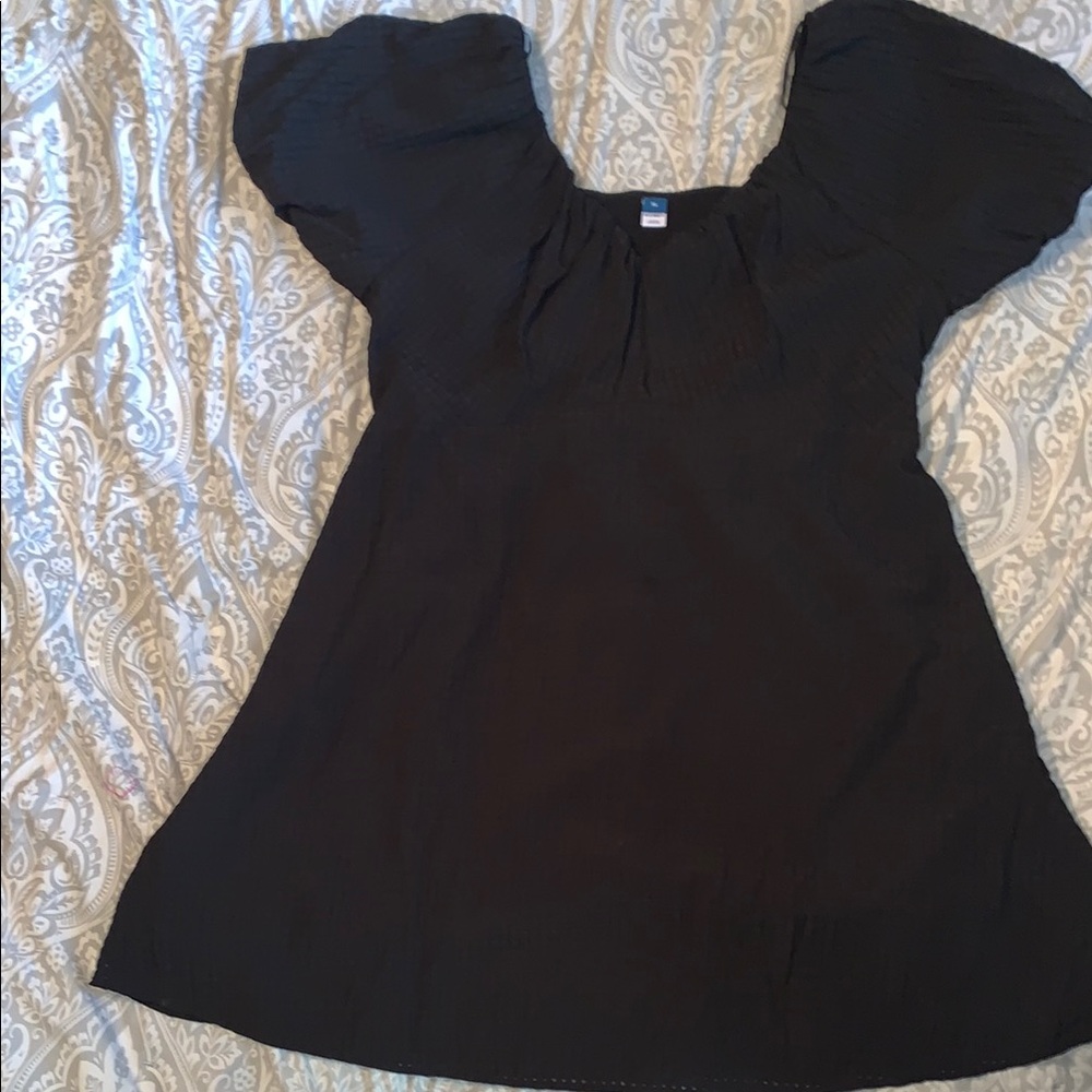 Old Navy Black Puff Sleeve Ruffled Blouse